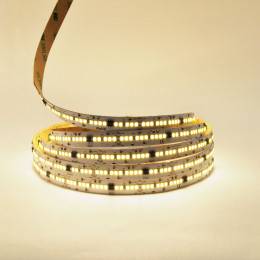 Светодиодная лента адресная SPI 20W 24V 2835 240LED бегущий огонь